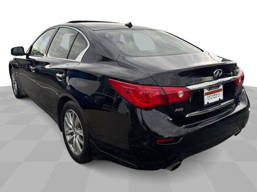 2015 INFINITI Q50 Premium
