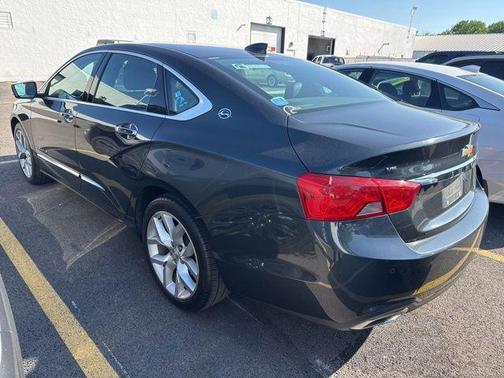 Graphite Metallic 2018 Chevrolet Impala 2LZ