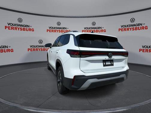 pure white 2026 Volkswagen Tiguan 2.0T S 4MOTION