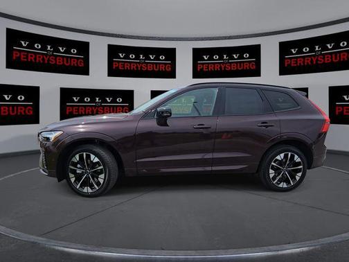 Mulberry Metallic 2026 Volvo XC60 B5 Plus