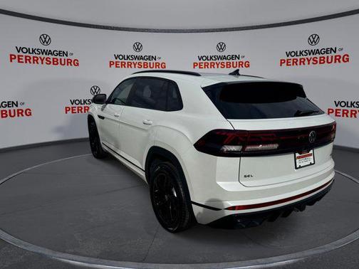 2026 Volkswagen Atlas Cross Sport 2.0T SEL