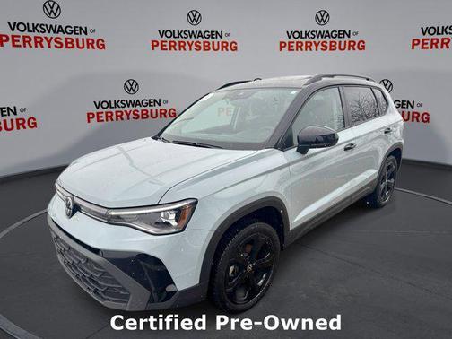 2025 Volkswagen Taos 1.5T SE Black