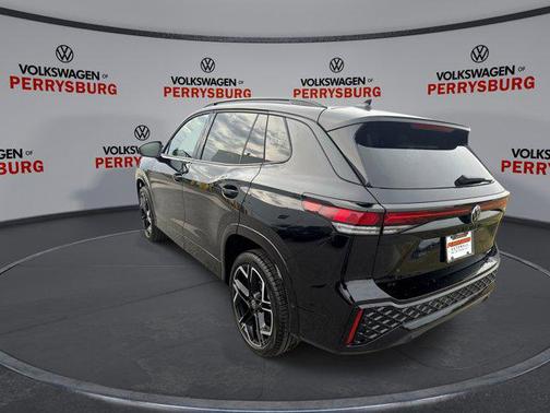 2026 Volkswagen Tiguan 2.0T SE R-Line Black 4MOTION