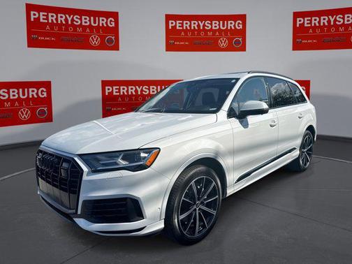 2023 Audi Q7 55 Premium Plus