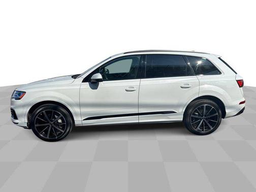 2023 Audi Q7 55 Premium Plus