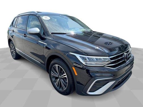 2024 Volkswagen Tiguan 2.0T Wolfsburg Edition