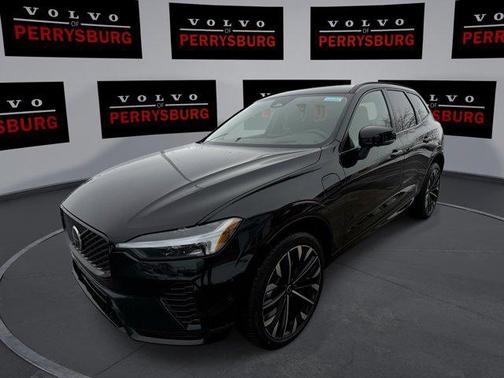 2026 Volvo XC60 Plug-In Hybrid T8 Ultra