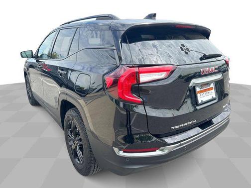 2023 GMC Terrain AWD AT4