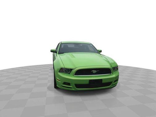 2013 Ford Mustang GT Premium