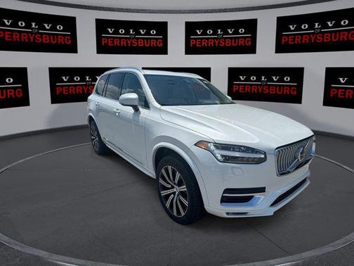 2025 Volvo XC90 B5 Core