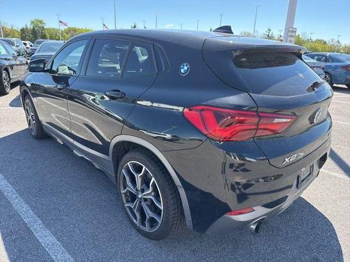 Black Sapphire Metallic 2018 BMW X2 xDrive28i