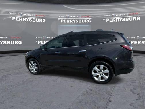 Tungsten Metallic 2016 Chevrolet Traverse 1LT