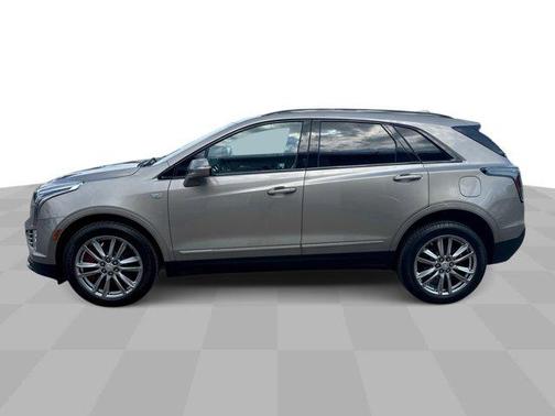 2022 Cadillac XT5 Sport