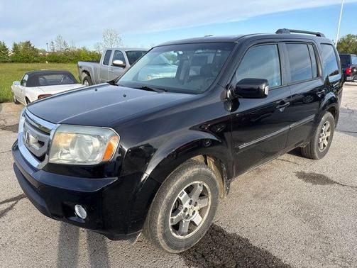 Crystal Black Pearl 2011 Honda Pilot Touring