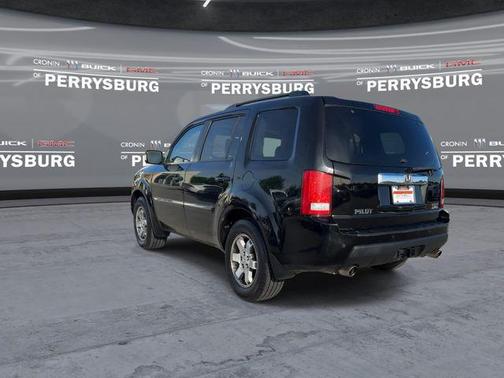 Crystal Black Pearl 2011 Honda Pilot Touring