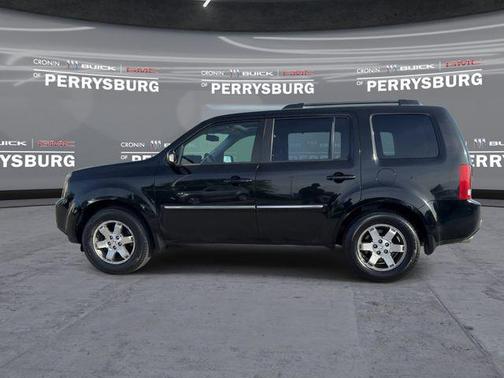 Crystal Black Pearl 2011 Honda Pilot Touring