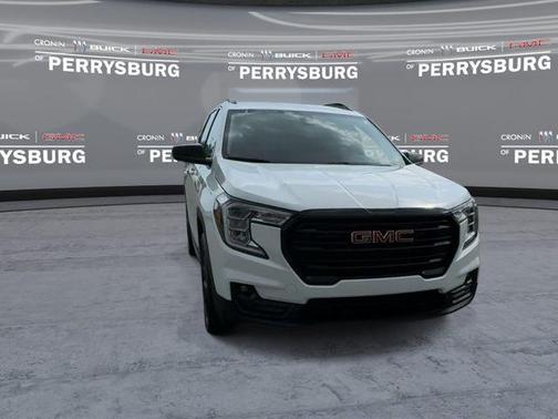 Summit White 2023 GMC Terrain SLT