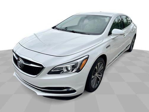 2017 Buick LaCrosse Essence