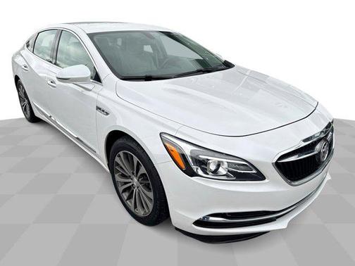 2017 Buick LaCrosse Essence