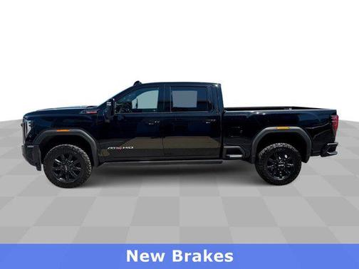 2024 GMC Sierra 2500 AT4