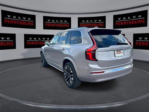 2026 Volvo XC90 B6 Core