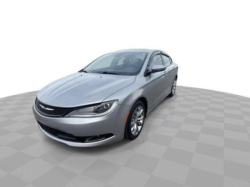 2016 Chrysler 200 S