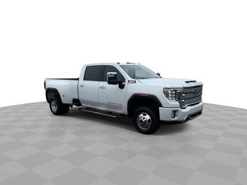 2023 GMC Sierra 3500 Denali