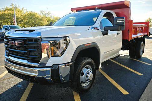 2025 GMC Sierra 3500 Base