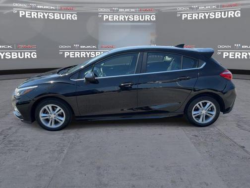 Black 2017 Chevrolet Cruze RS