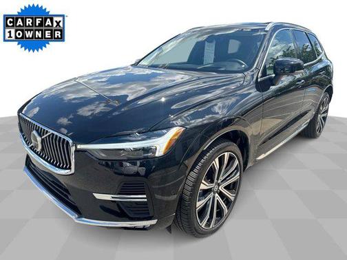 2023 Volvo XC60 B5 Ultimate Bright Theme