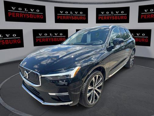2023 Volvo XC60 B5 Ultimate Bright Theme