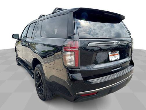 2022 Chevrolet Suburban 4WD Z71