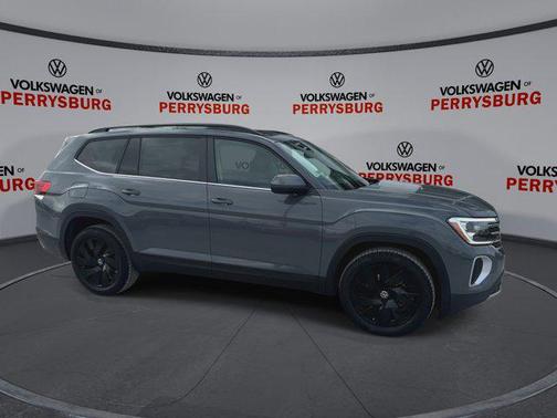 2026 Volkswagen Atlas 2.0T SE w/Technology 4MOTION