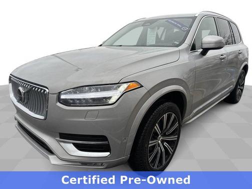 2024 Volvo XC90 B5 Plus Bright Theme