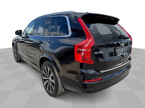 2023 Volvo XC90 B5 Core
