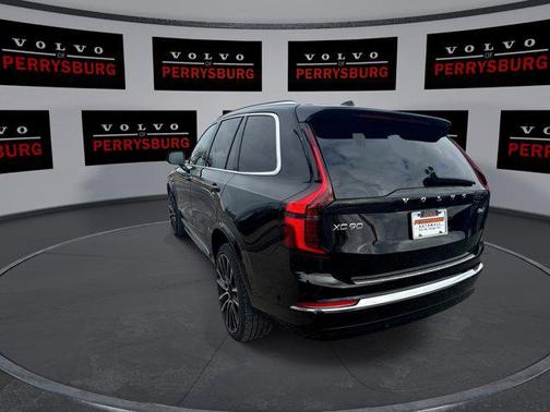 2026 Volvo XC90 B6 Plus 7-Seater