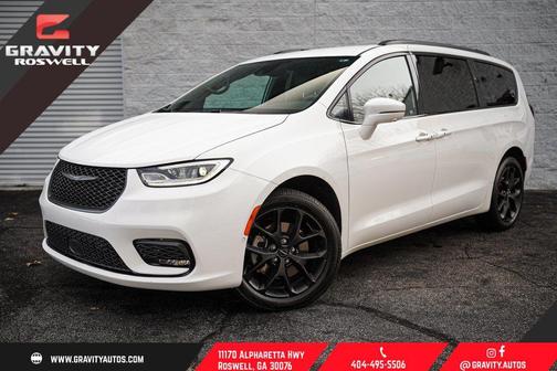 2022 Chrysler Pacifica Touring L