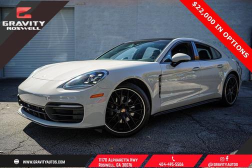 2022 Porsche Panamera Base