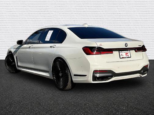 Alpine White 2020 BMW 750 i xDrive