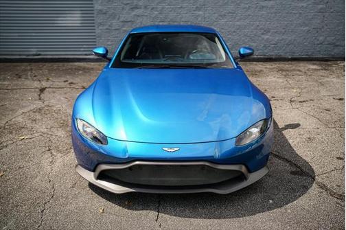 2020 Aston Martin Vantage Base