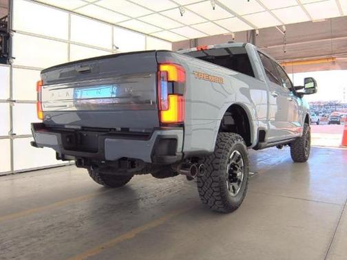 2024 Ford F-250 Platinum