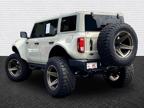 Desert Sand 2025 Ford Bronco Big Bend