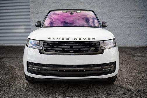 2023 Land Rover Range Rover P530 SE