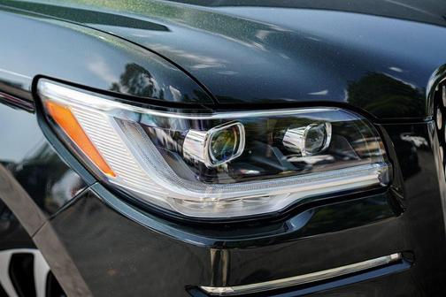 2022 Lincoln Navigator Black Label