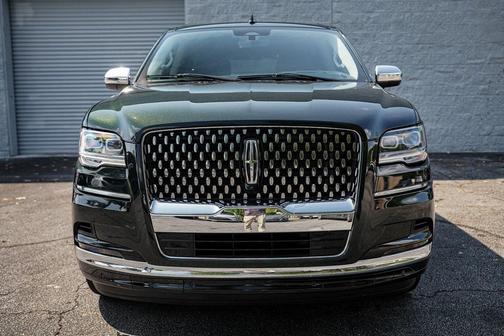 2022 Lincoln Navigator Black Label