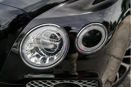 2020 Bentley Bentayga Hybrid AWD