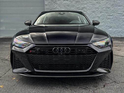 2023 Audi RS 7 4.0T
