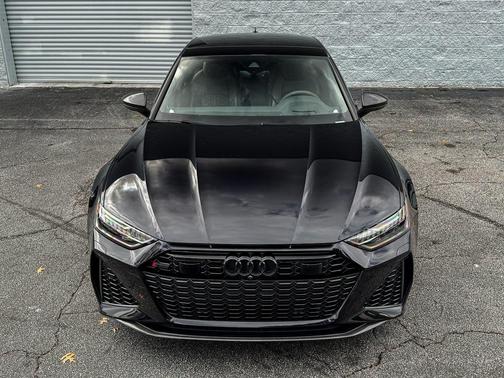 2023 Audi RS 7 4.0T