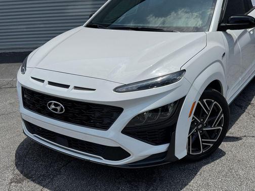 Lunar White 2022 Hyundai KONA N Line