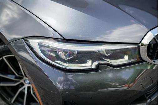 2022 BMW 330 xDrive